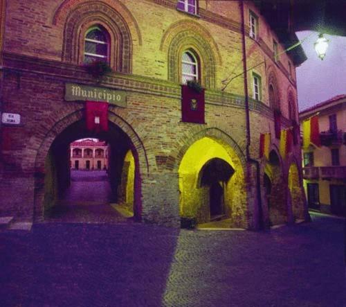 Cocconato Locanda Martelletti מראה חיצוני תמונה